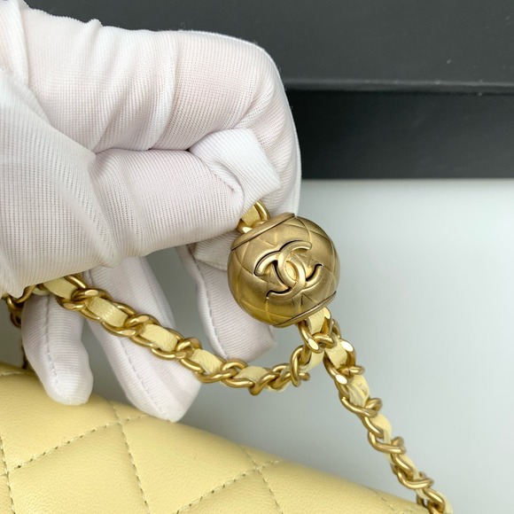 NIB Chanel 21C pearl crush wallet on chain WOC yellow - Picture 13 of 16